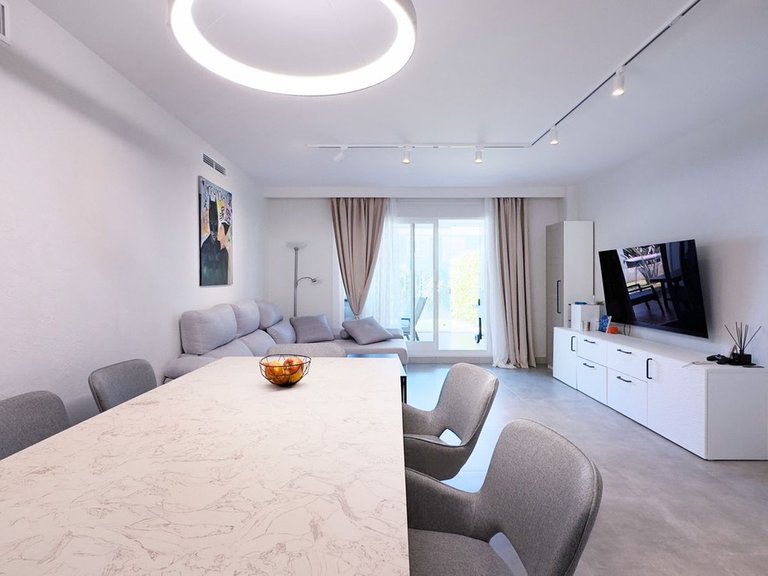 Apartment for Sale in El Paraiso, Malaga 2