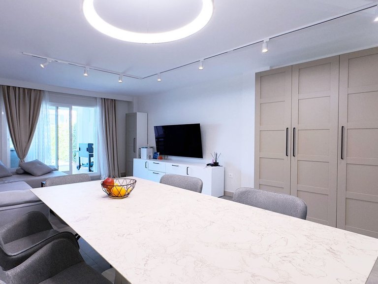 Apartment for Sale in El Paraiso, Malaga 3