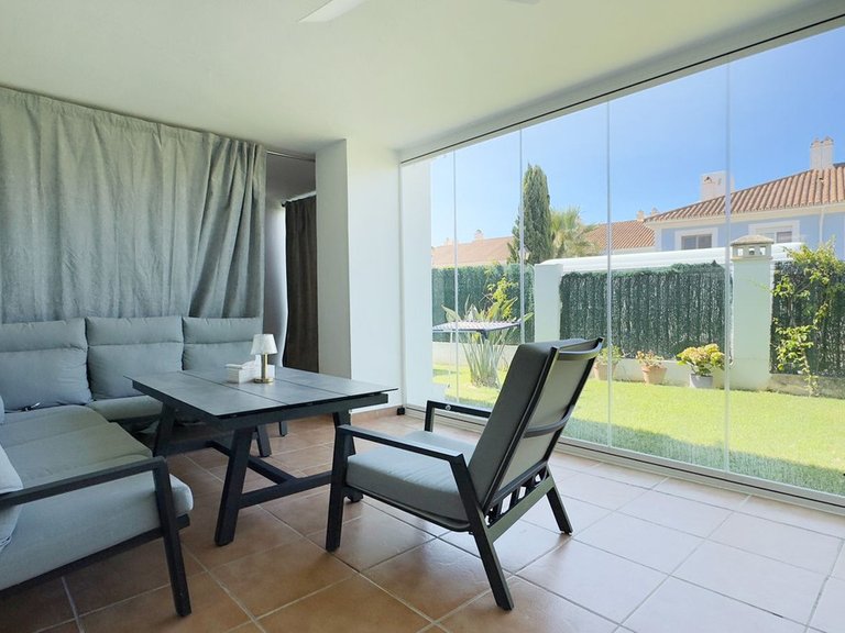 Apartment for Sale in El Paraiso, Malaga 7