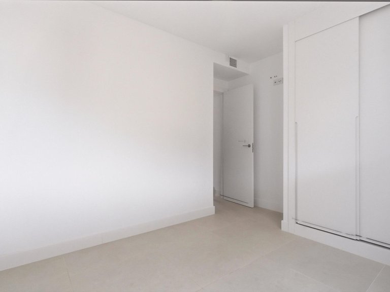 Apartment for Sale in Fuengirola, Malaga 8