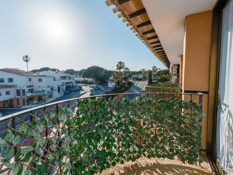 Commercial for Sale in Calahonda, Malaga 8