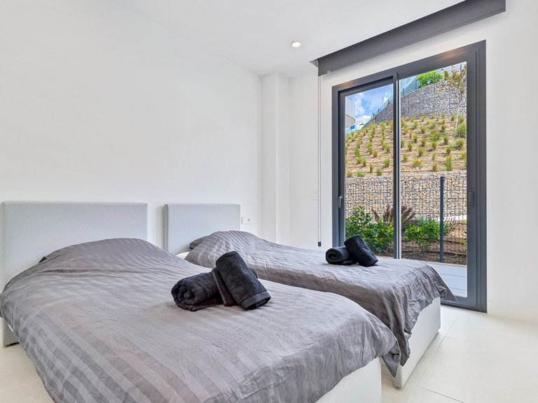 Apartment for Sale in Fuengirola, Malaga 12