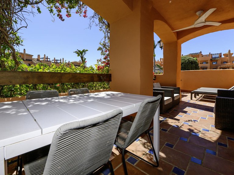 Apartment for Sale in Estepona, Malaga 10
