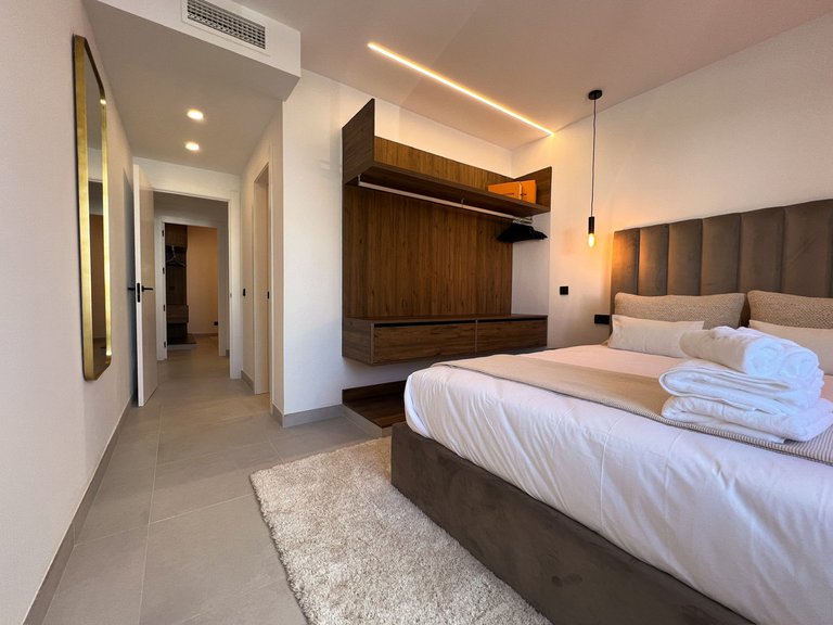Apartment for Sale in Nueva Andalucía, Malaga 11