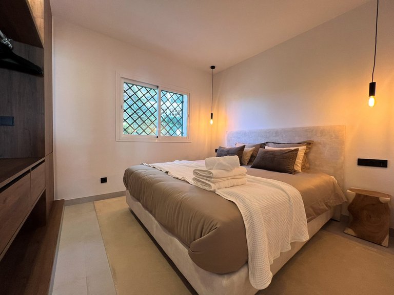 Apartment for Sale in Nueva Andalucía, Malaga 20