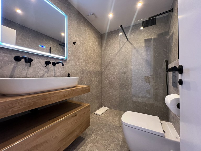 Apartment for Sale in Nueva Andalucía, Malaga 8
