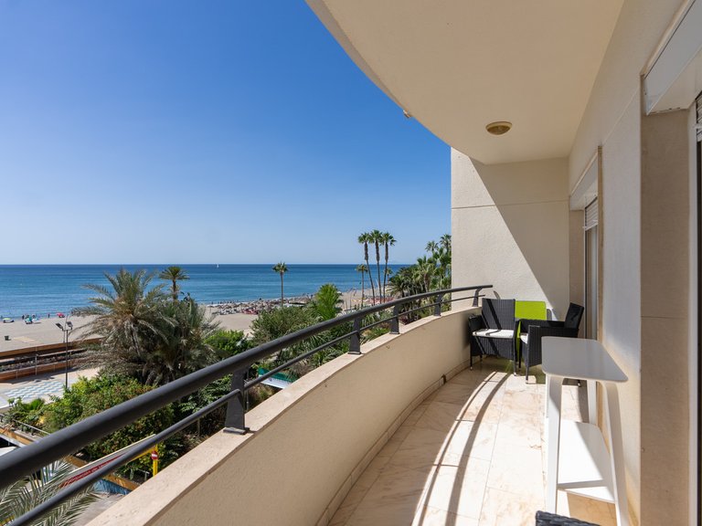 Apartment for Sale in Estepona, Malaga 1