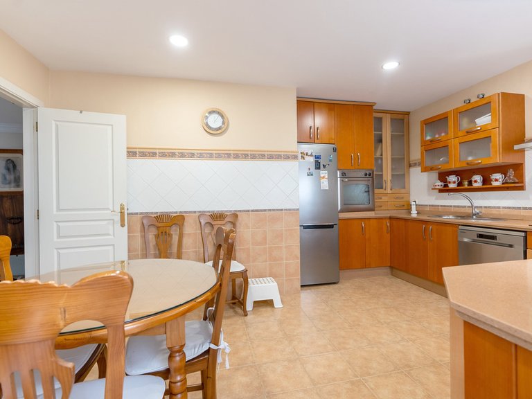 Apartment for Sale in Estepona, Malaga 10