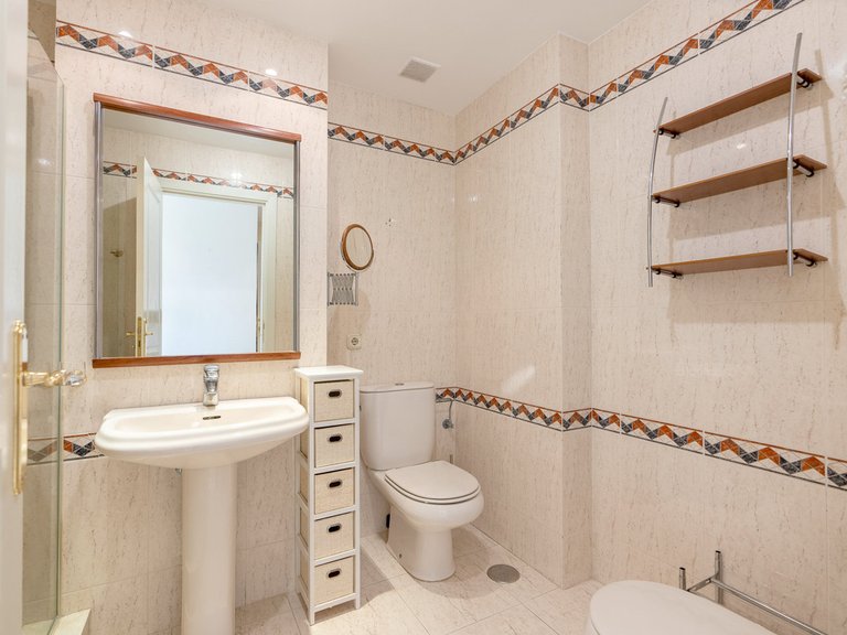Apartment for Sale in Estepona, Malaga 16