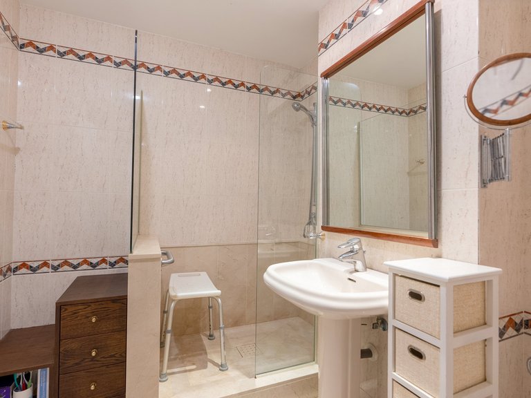Apartment for Sale in Estepona, Malaga 17