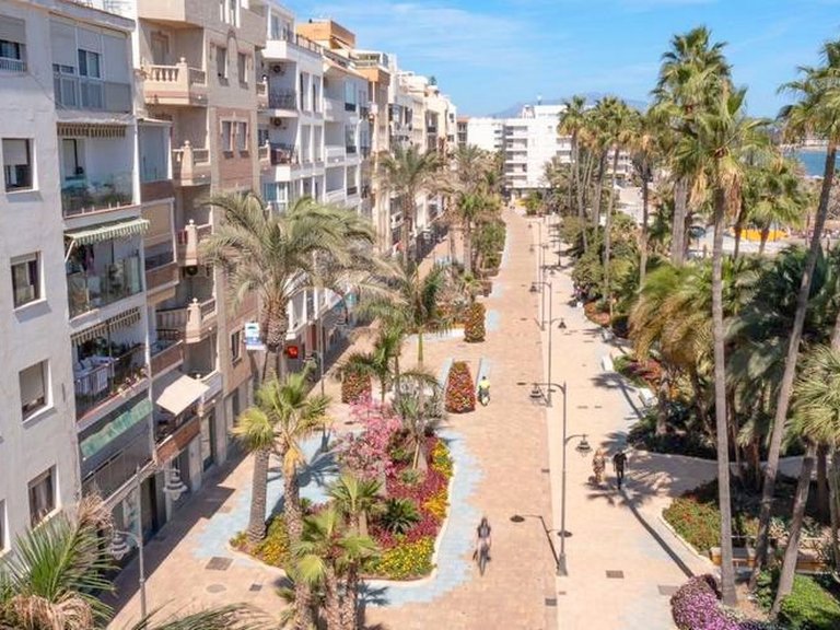 Apartment for Sale in Estepona, Malaga 2