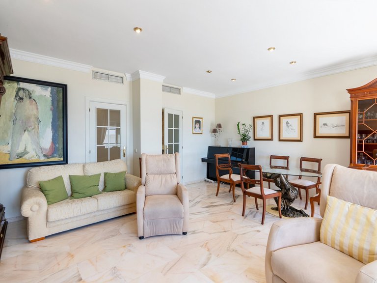 Apartment for Sale in Estepona, Malaga 6