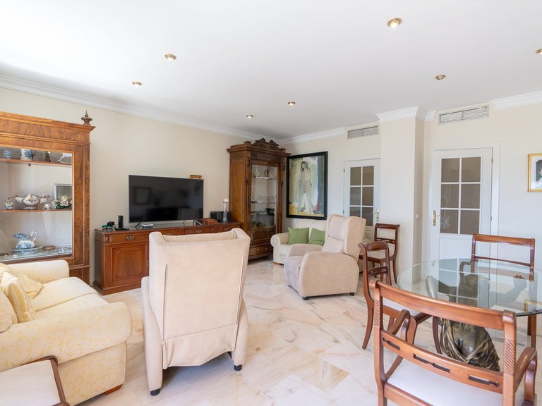Apartment for Sale in Estepona, Malaga 7