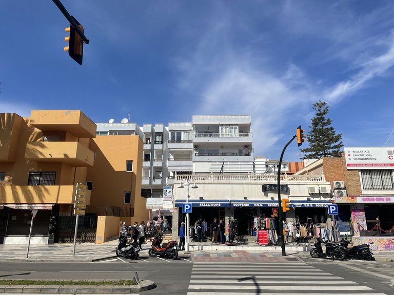 Apartment for Sale in Benalmadena Costa, Malaga 32