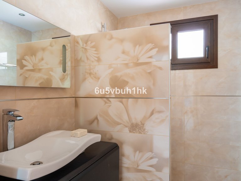 Villa for Sale in Benalmadena, Malaga 16