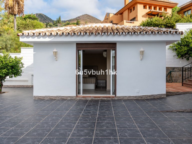 Villa for Sale in Benalmadena, Malaga 24