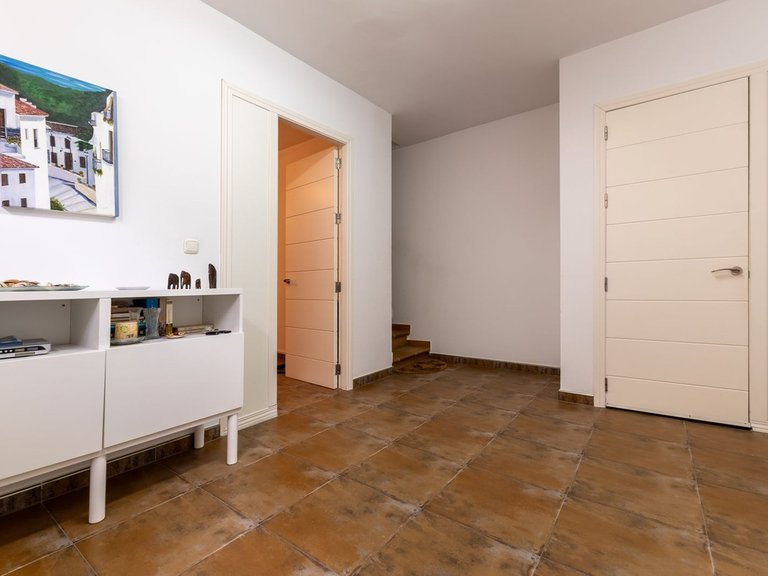 Villa for Sale in Málaga, Malaga 10