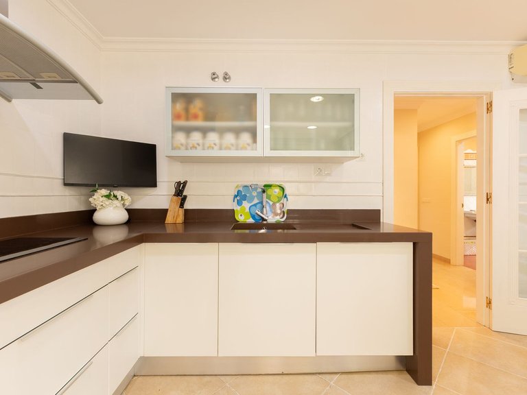 Villa for Sale in Málaga, Malaga 16