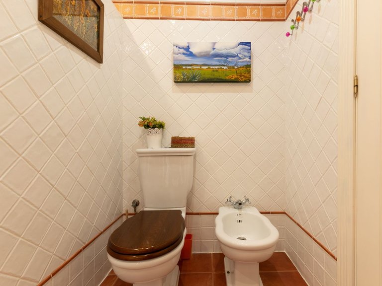 Villa for Sale in Málaga, Malaga 30