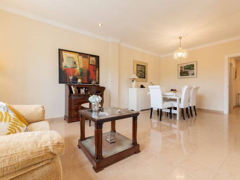Villa for Sale in Málaga, Malaga 39