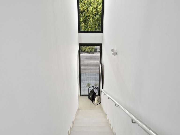 Villa for Sale in Estepona, Malaga 20