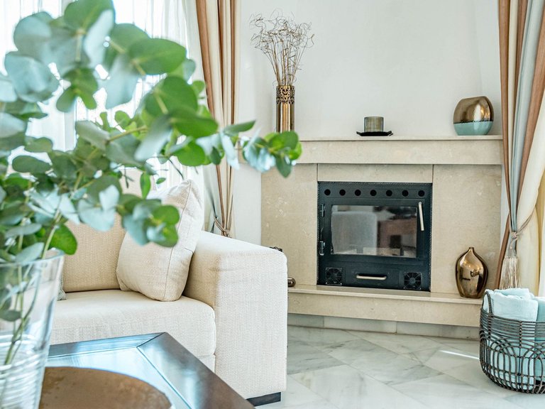 Villa for Sale in Calahonda, Malaga 11