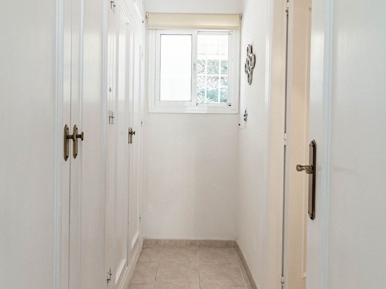 Villa for Sale in Calahonda, Malaga 31