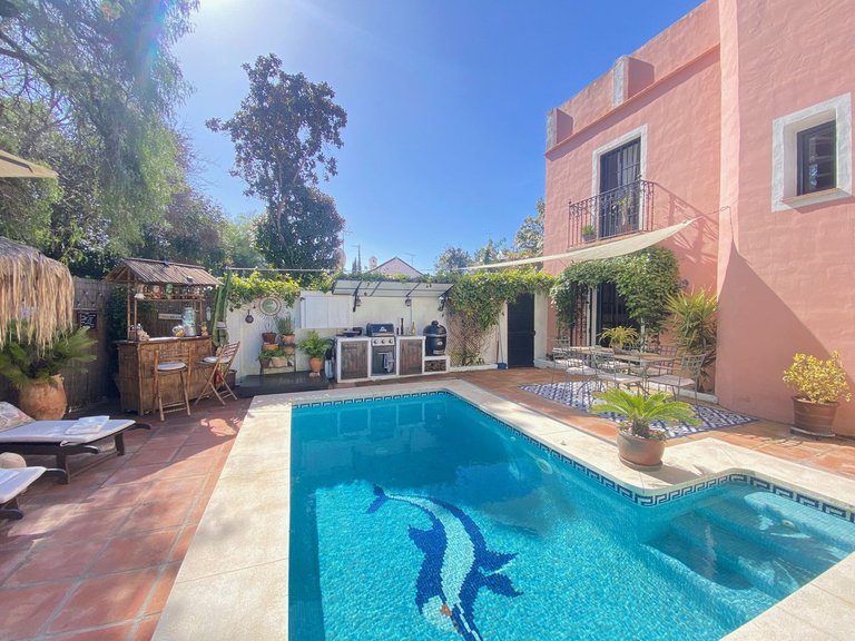 Villa for Sale in Marbella, Malaga 1