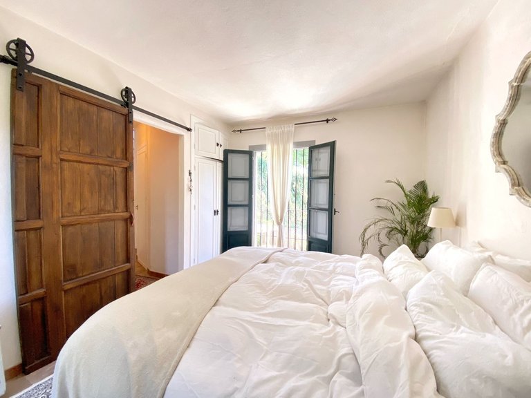 Villa for Sale in Marbella, Malaga 27