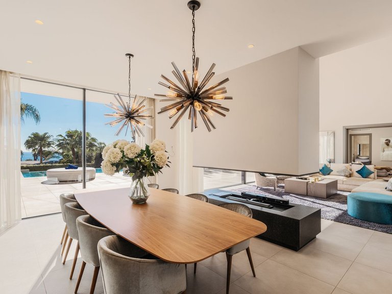Villa for Sale in El Madroñal, Malaga 16