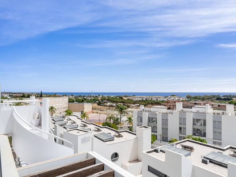 Penthouse for Sale in Cancelada, Malaga 25