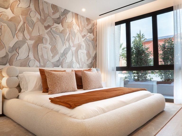 Apartment for Sale in The Golden Mile, Malaga 18