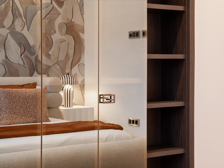 Apartment for Sale in The Golden Mile, Malaga 20
