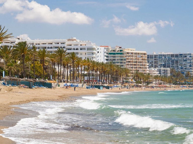 Apartment for Sale in Marbella, Malaga 38
