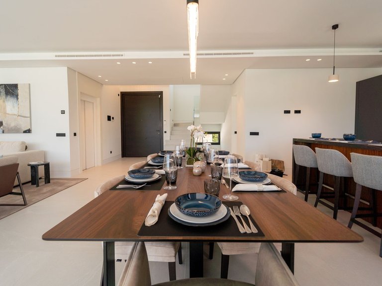 Villa for Sale in Nueva Andalucía, Malaga 26