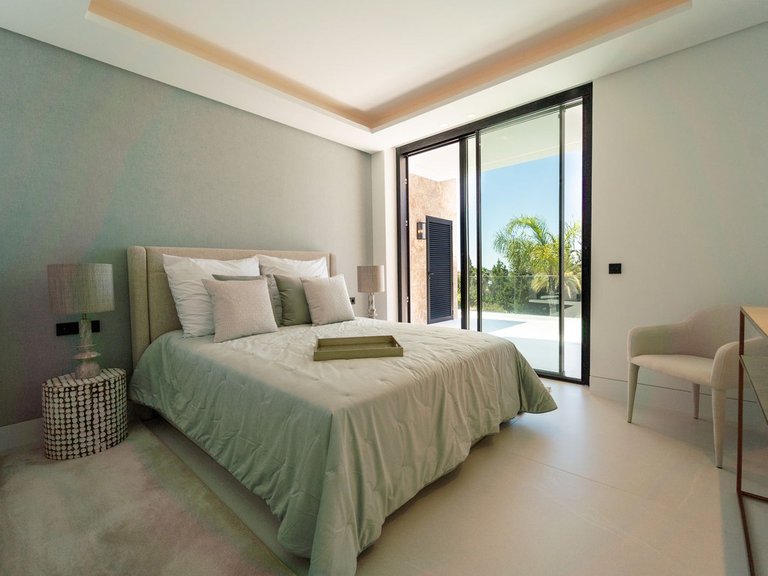 Villa for Sale in Nueva Andalucía, Malaga 49