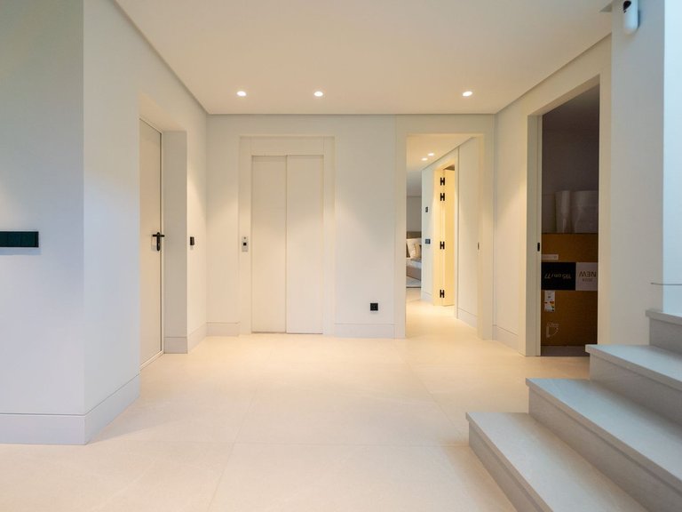 Villa for Sale in Nueva Andalucía, Malaga 80