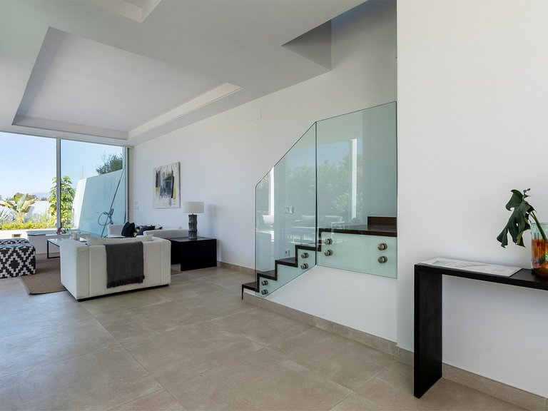 Villa for Sale in Marbella, Malaga 16
