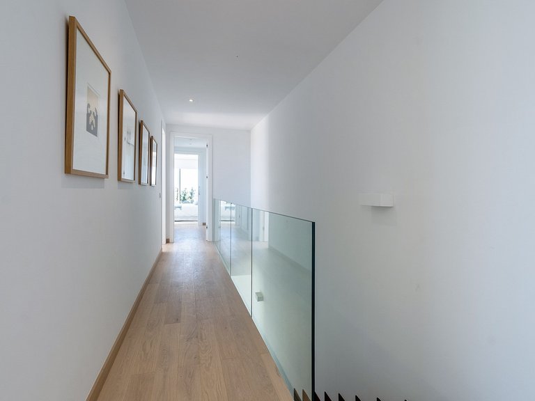Villa for Sale in Marbella, Malaga 23