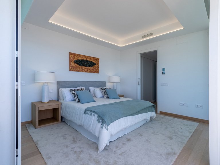 Villa for Sale in Marbella, Malaga 30