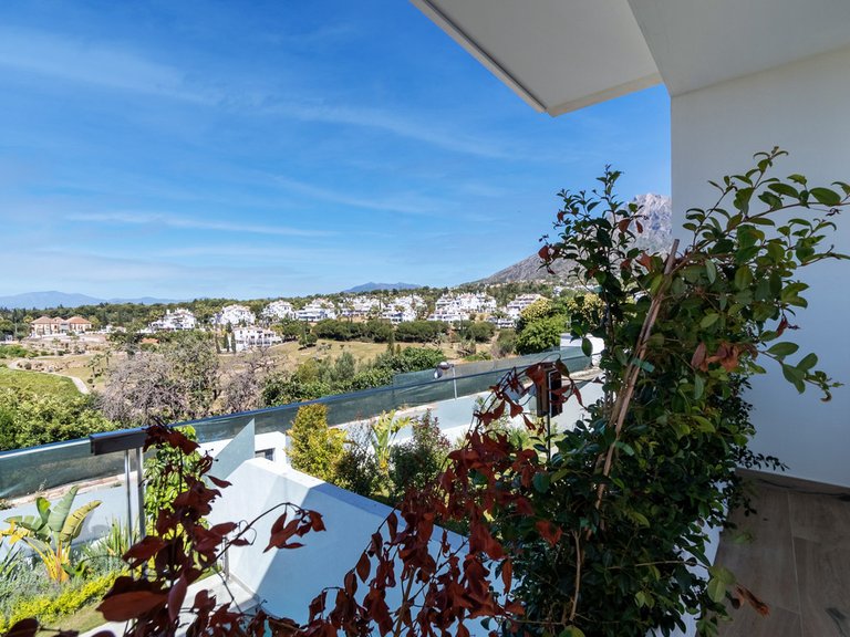 Villa for Sale in Marbella, Malaga 34