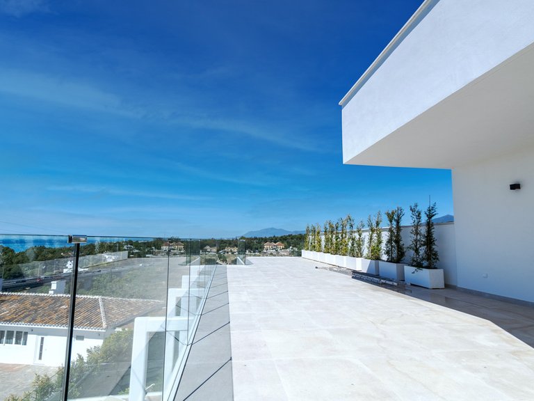 Villa for Sale in Marbella, Malaga 37