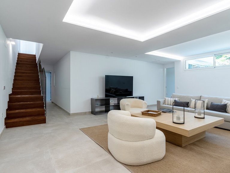 Villa for Sale in Marbella, Malaga 43