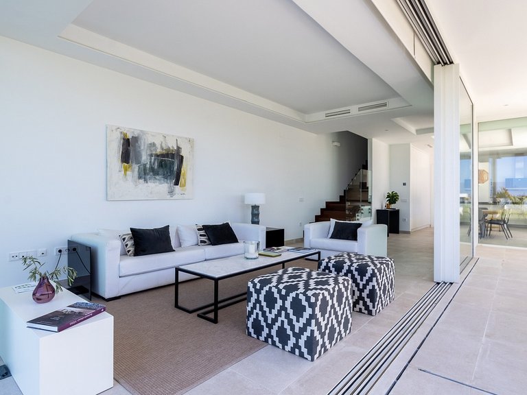Villa for Sale in Marbella, Malaga 8