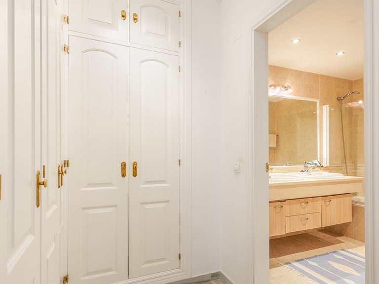 Apartment for Sale in Alhaurin Golf, Malaga 14
