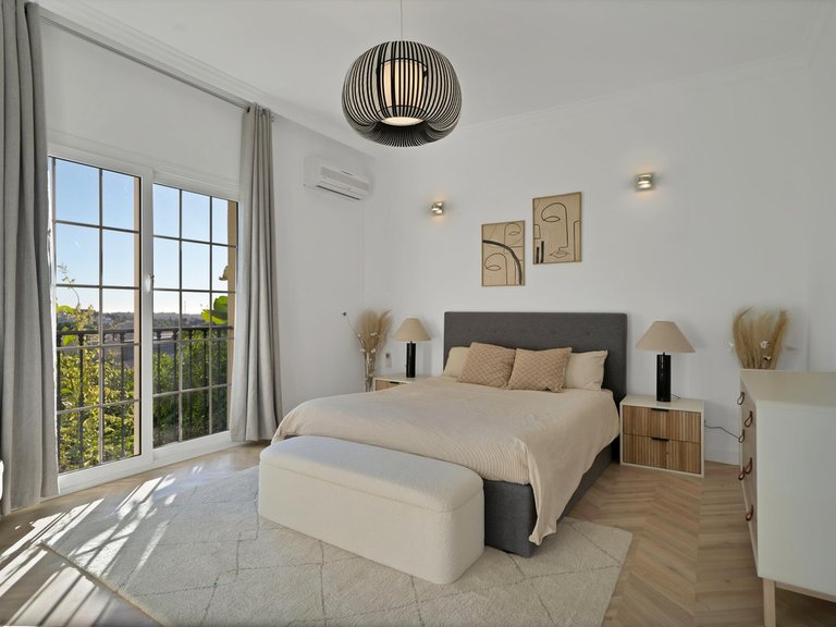 Villa for Sale in Marbella, Malaga 15