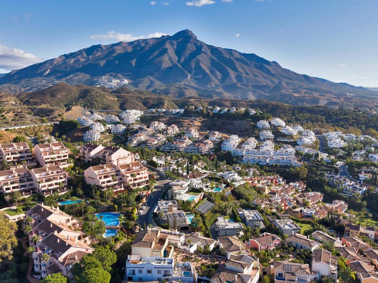 Villa for Sale in Marbella, Malaga 22