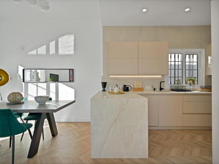 Villa for Sale in Marbella, Malaga 9