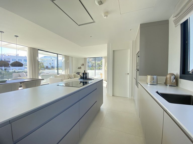 Apartment for Sale in Fuengirola, Malaga 14