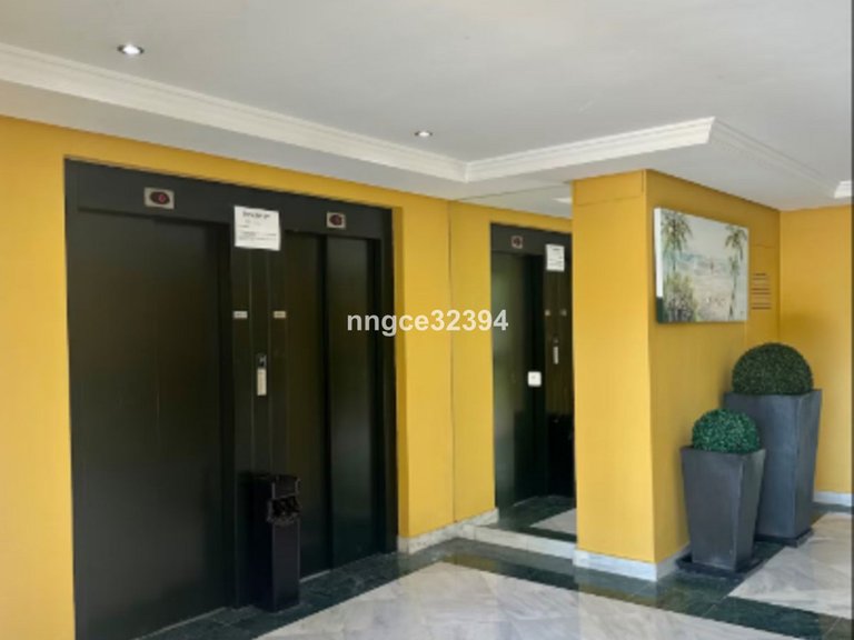 Apartment for Sale in Puerto Banús, Malaga 21